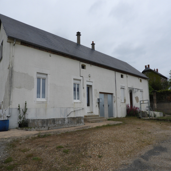 Offres de vente Maison Charrin 58300